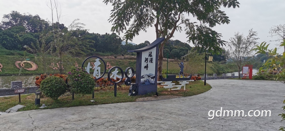 y04.jpg