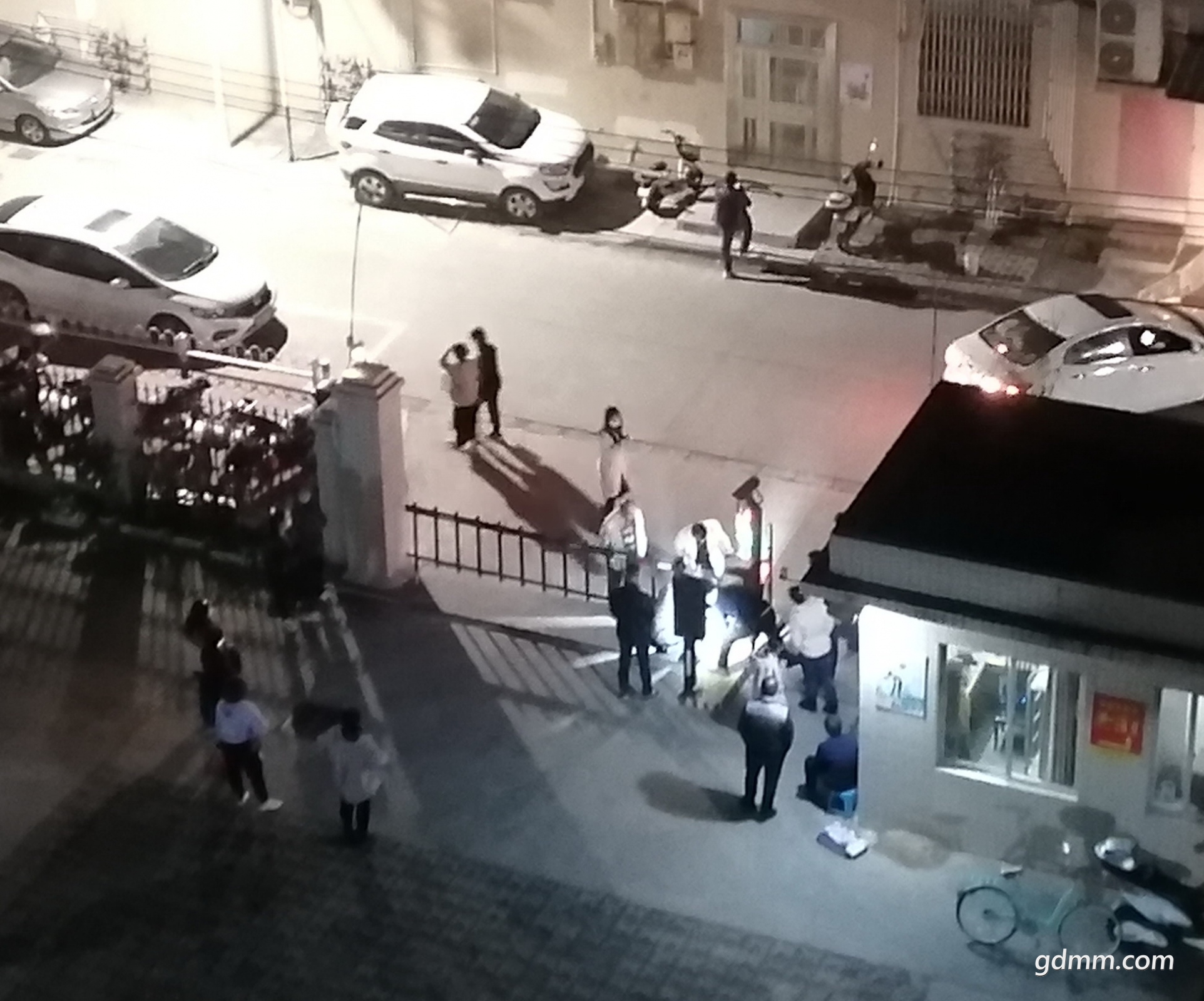 ������װ�����բ����