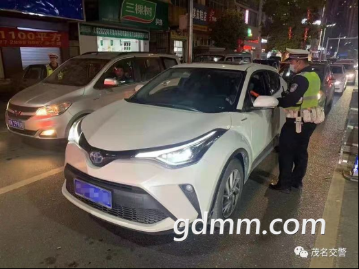 �����£�ר��壺ƽ������ ����ͬ��(1)3679.png