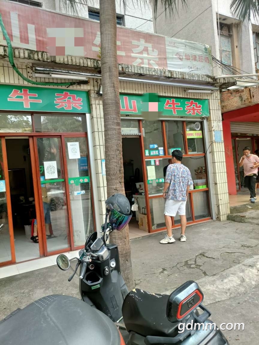 131421ee960dl03fa3n4n9.jpg