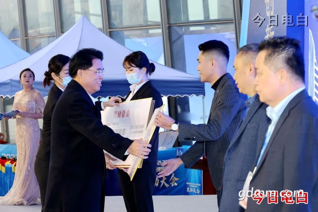 640 (17).jpg
