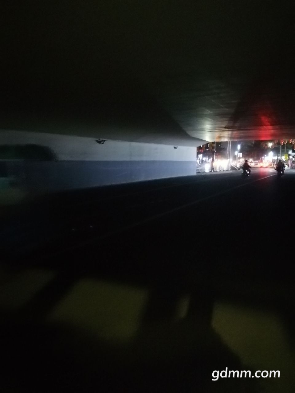 20230129234256front2_0_1016794_FpU6ZMU79WPYOvnCpttv2vdspBGM.jpg
