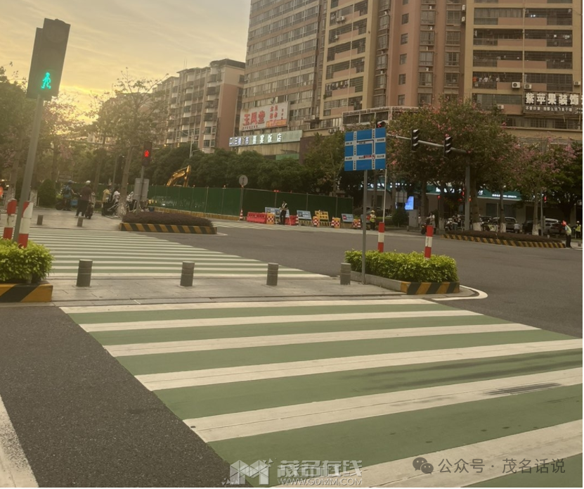 092413hzfioheihb8zhi9i.png