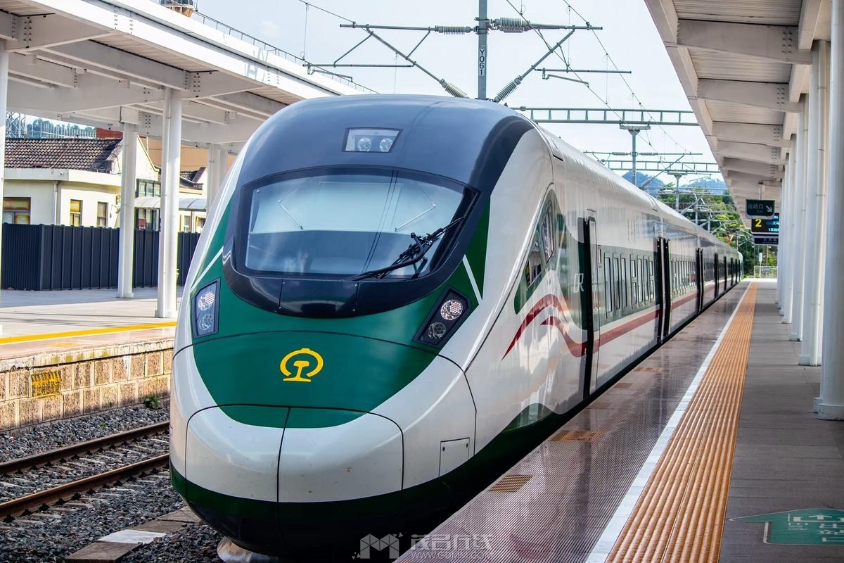 CR200J.jpg