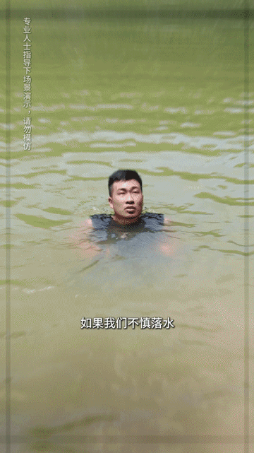 125826dv07xdy9hhh4dudu.gif