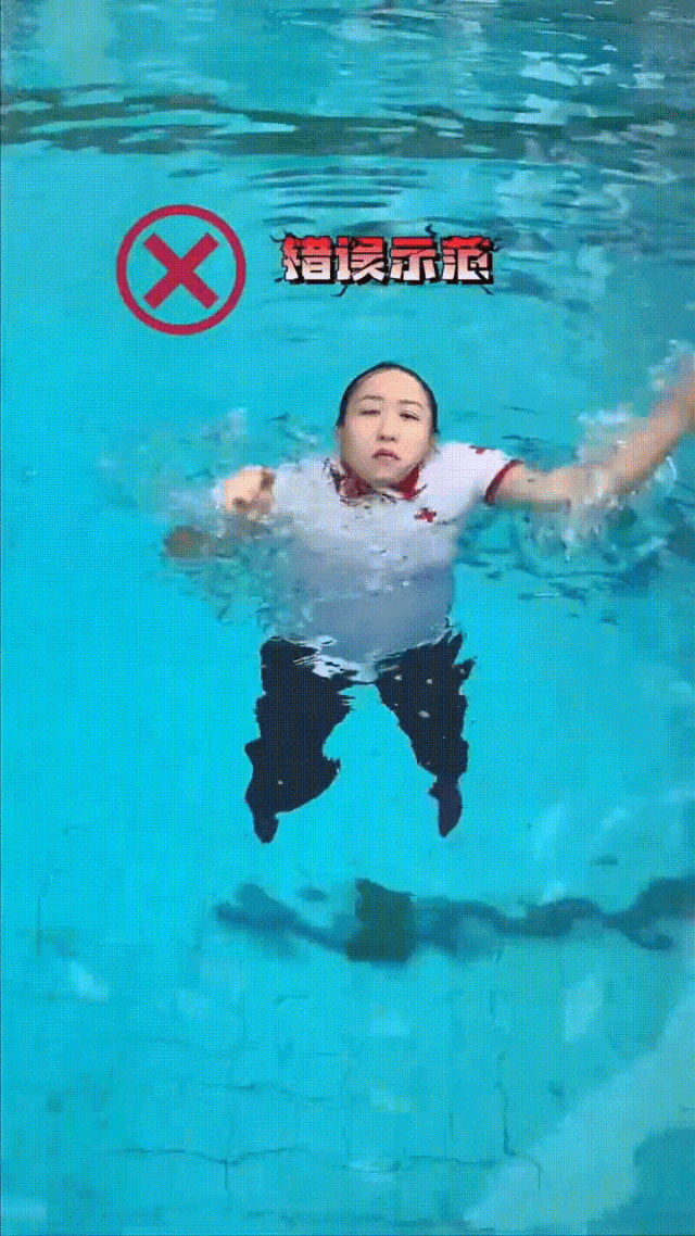 130344ry3mbceqr9szb4zb.gif